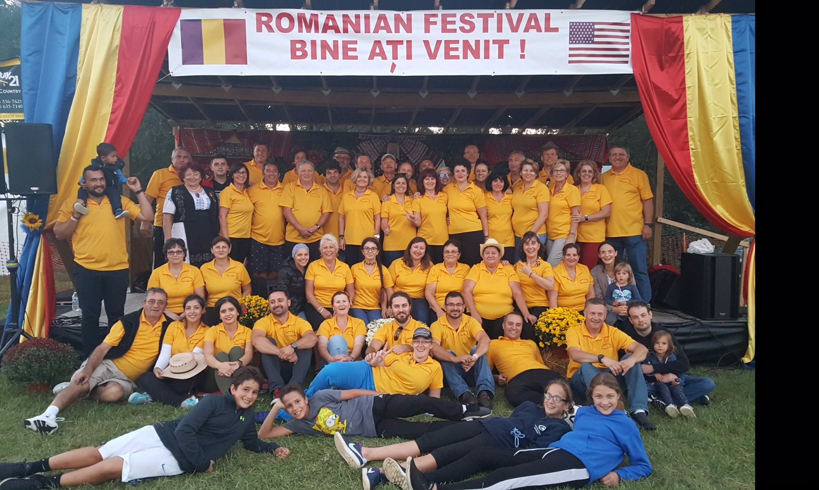Romanian Food Festival 2022 - Traditional Costumes